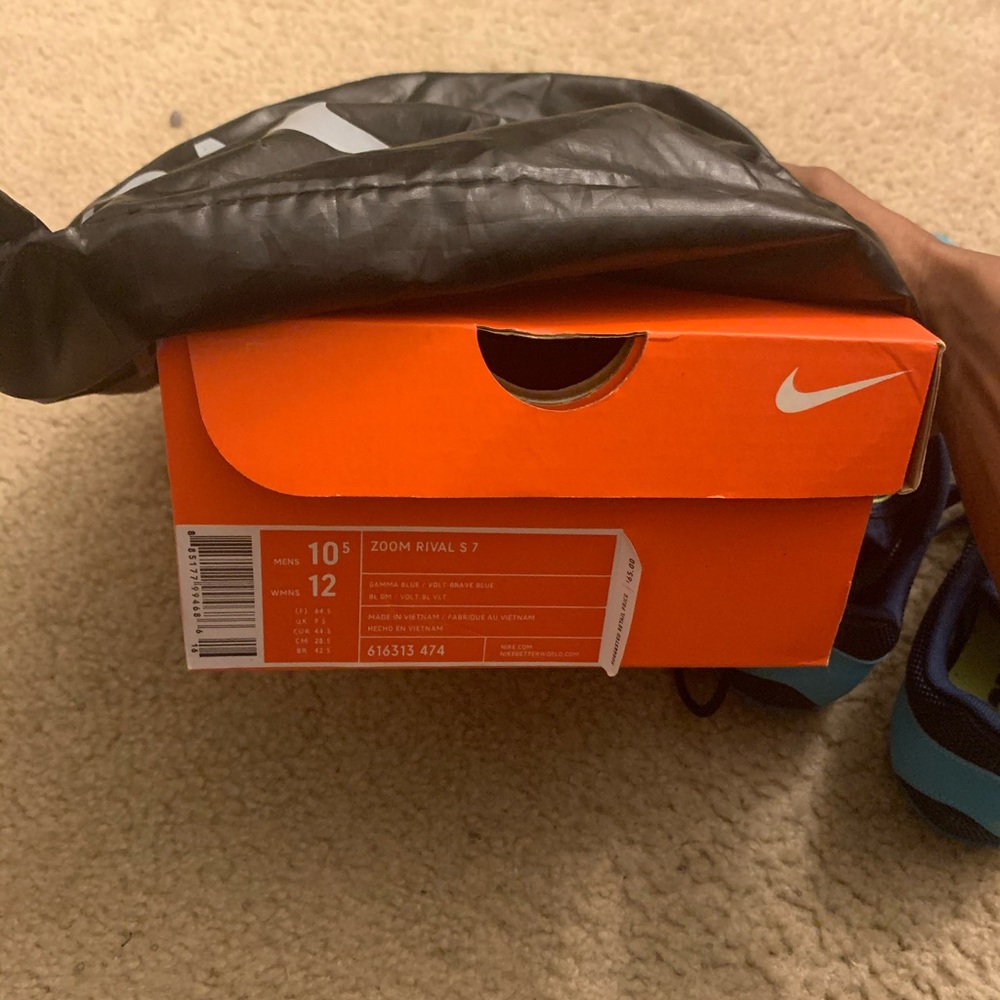 Nike Track Spikes - Picture 4 of 4